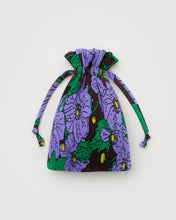 Load image into Gallery viewer, Pleated Baggu- Maroon Poppy
