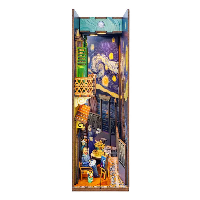 Miniature House Book Nook Kit: Vincent's World - Tigertree