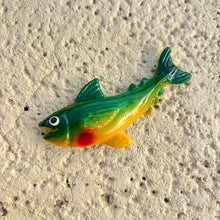 Load image into Gallery viewer, Retro Fridge Magnet Animal -

