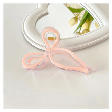 Load image into Gallery viewer, Ribbon Hair Clip
