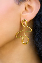 Load image into Gallery viewer, Amoeba Studs- 18K Gold Plated - Tigertree
