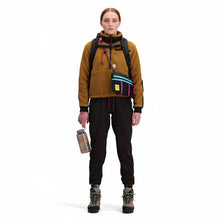 Load image into Gallery viewer, Mountain Fleece Pullover in Dark Khaki - Women&#39;s - Tigertree

