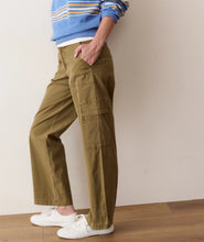 Load image into Gallery viewer, Sierra Utility Pant - Dark Olive
