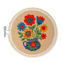 Load image into Gallery viewer, Flower Bouquet Punch Needle - Tigertree
