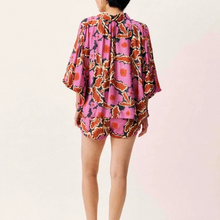 Load image into Gallery viewer, Amatheia Shirt - Vitroria
