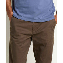 Load image into Gallery viewer, Mission Ridge Straight Chino Pants - Jeep

