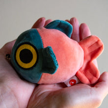 Load image into Gallery viewer, Mochi Fish Fry Plush Keychain - Tigertree
