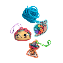Load image into Gallery viewer, Shrink-Its! DIY Shrink Art Kit - Fun Friends
