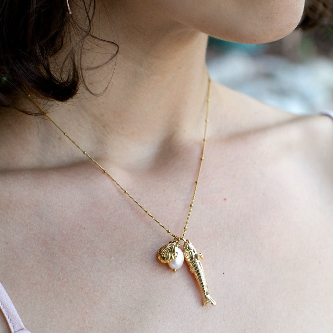 Pesce Freshwater Pearl Necklace- 18K Gold Plated