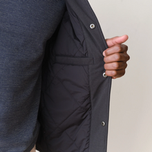Load image into Gallery viewer, Traveler Insulated Jacket - Blue Graphite
