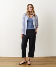 Load image into Gallery viewer, Jesse Barrel Leg Pants
