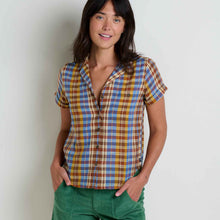 Load image into Gallery viewer, Camp Cove SS Shirt - Umber Plaid
