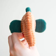 Load image into Gallery viewer, The Fish Pouch - Coral/Dark Green - Tigertree
