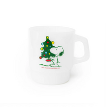 Load image into Gallery viewer, Snoopy Christmas Tree Mug
