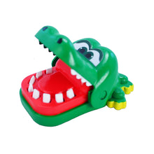 Load image into Gallery viewer, World's Smallest Game- Crocodile Dentist - Tigertree
