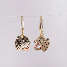 Load image into Gallery viewer, Tiger &amp; Cheetah Earrings
