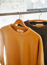 Load image into Gallery viewer, Washed Hemp Crewneck Sweatshirt - Tigertree
