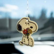 Load image into Gallery viewer, Snoopy Flower Bouquet Air Freshner - Tigertree
