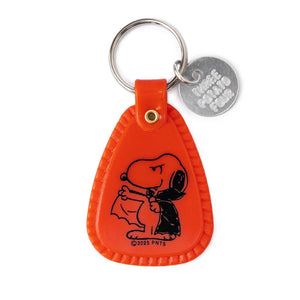 Snoopy Dracula Saddle Keychain