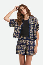 Load image into Gallery viewer, Crochet Button Down
