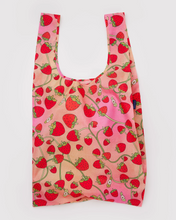 Load image into Gallery viewer, Big Baggu - Strawberry Blossom
