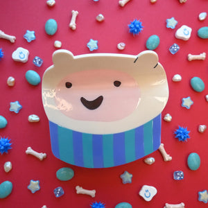 Finn Cupcake Hair Claw