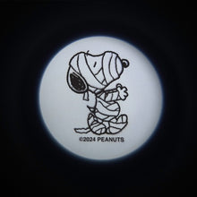 Load image into Gallery viewer, Snoopy Mummy Flashlight
