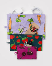 Load image into Gallery viewer, Flat Pouch Set - Carrots and Berries
