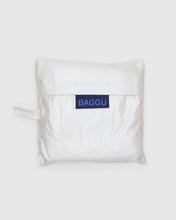 Load image into Gallery viewer, Standard Baggu- Pearl Metallic
