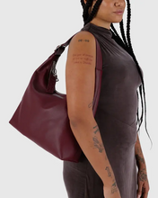 Load image into Gallery viewer, Recycled Leather Shoulder Bag- Mahogany - Tigertree
