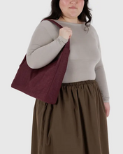 Load image into Gallery viewer, Nylon Shoulder Bag- Mahogany - Tigertree
