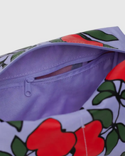 Load image into Gallery viewer, Dopp Kit- Apple Tree - Tigertree
