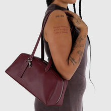 Load image into Gallery viewer, Recycled Leather Bowler Bag- Mahogany - Tigertree
