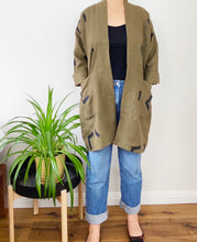 Load image into Gallery viewer, Olive Linen Jacket - Tigertree
