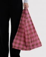 Load image into Gallery viewer, Standard Baggu - Azalea Pink Tartan
