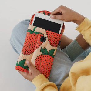 Puffy Tablet Sleeve 8" - Strawberry