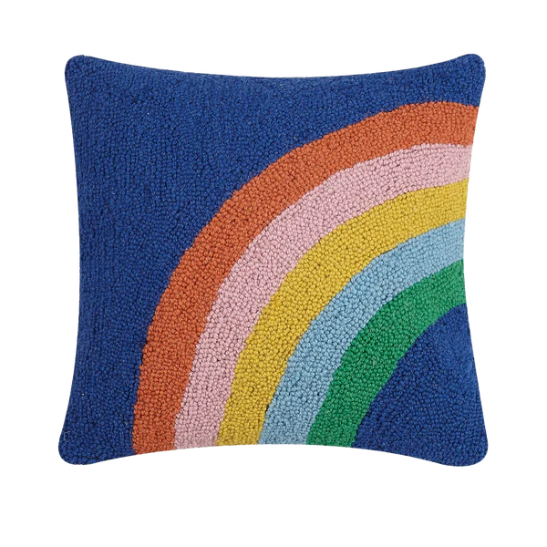 Latch Hook Rainbow Pillow - Tigertree
