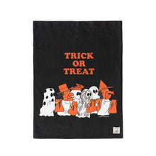 Load image into Gallery viewer, Peanuts I GOT A ROCK Trick or Treat Pillowcase
