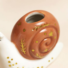 Load image into Gallery viewer, Tiny Snail Ceramic Vase
