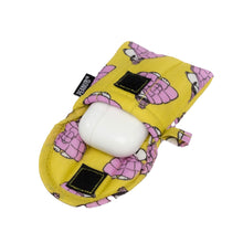 Load image into Gallery viewer, Puffy Earbuds Case - Mini Puffer Snoopy
