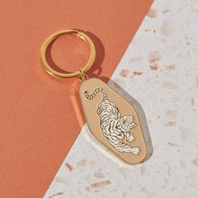 Load image into Gallery viewer, Tiger Enamel Keychain - Tigertree
