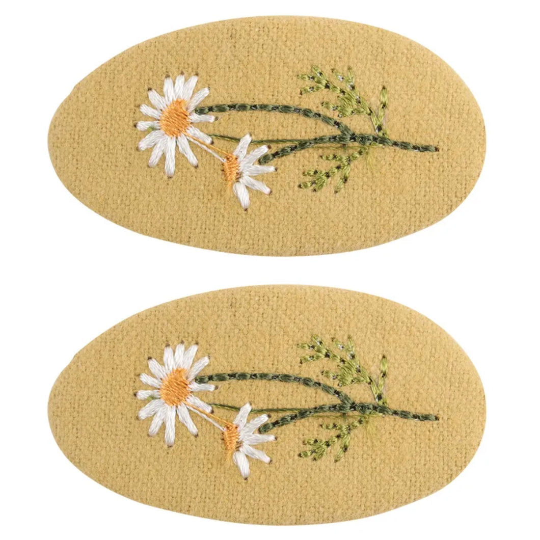 Fabric Floral Embroidery Hair Clip - Tigertree