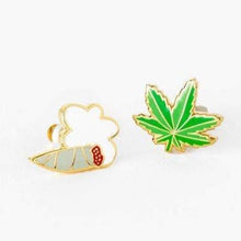 Load image into Gallery viewer, Weed Earrings - Tigertree
