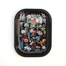 Load image into Gallery viewer, Metal Black Fleurs Ritual Tray - Tigertree
