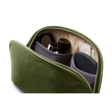 Load image into Gallery viewer, Classic Pouch - Ranger Green - Tigertree
