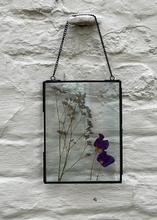 Load image into Gallery viewer, Framed Dried Flowers - M - Tigertree

