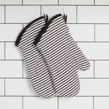 Load image into Gallery viewer, Superior Black Narrow Stripe Oven Mitt - Tigertree
