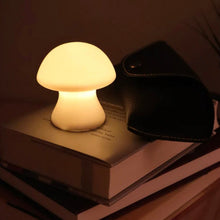 Load image into Gallery viewer, Small Mushroom Lamp - Tigertree
