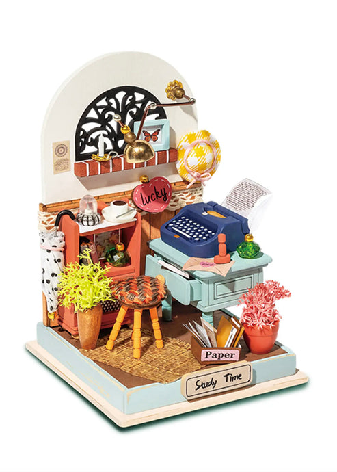 Miniature Dollhouse Kit - Study Time - Tigertree