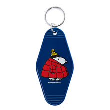 Load image into Gallery viewer, Snoopy Puffy Coat Key Tag - Tigertree

